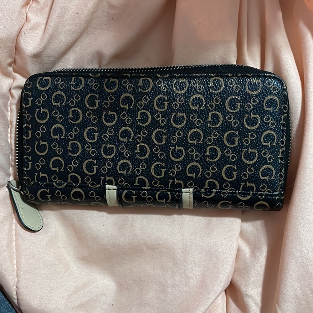 Guess wallet - Picture 4 of 5